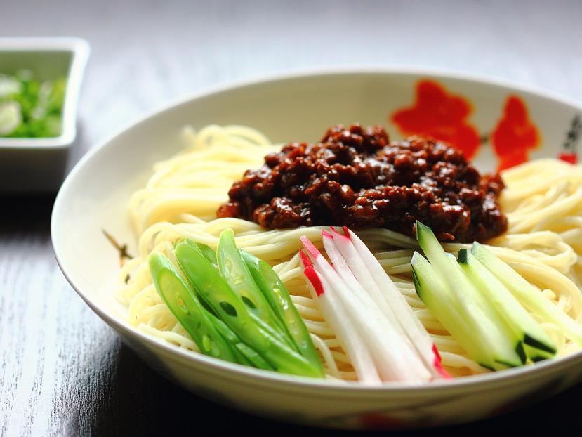 Beijing Noodles with Fried Bean Sauce